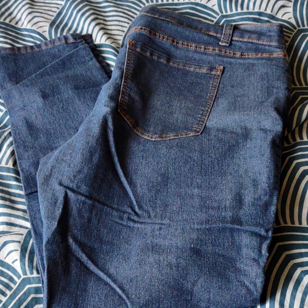 F21 mid rise, dark wash, skinny jeans 18